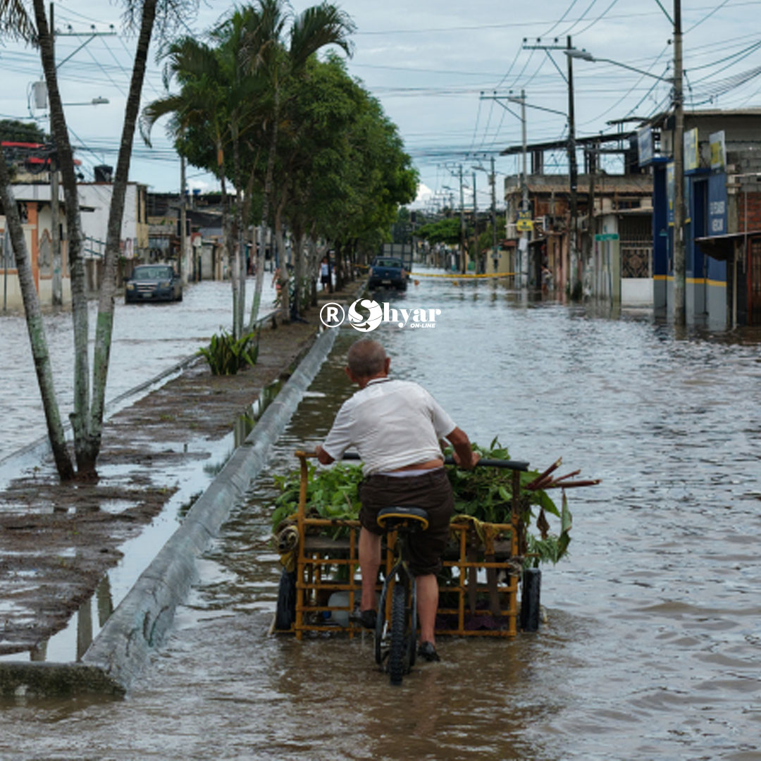 Lluvias golpean 23 provincias y mantienen seis en alerta roja