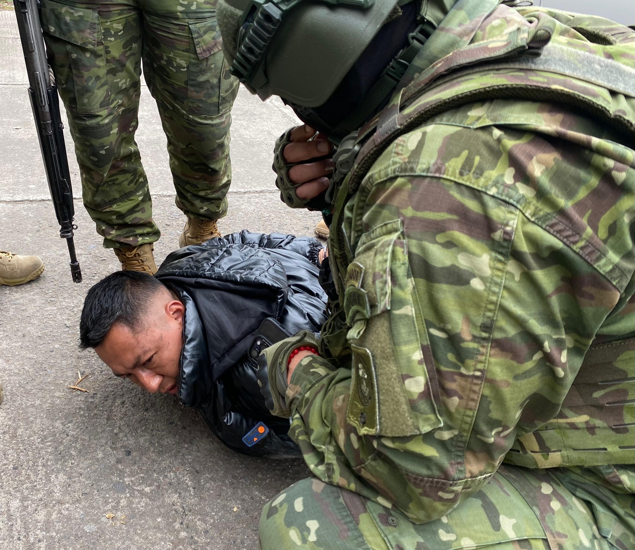 Autoridades incautan más de 4.000 dólares falsificados en Riobamba
