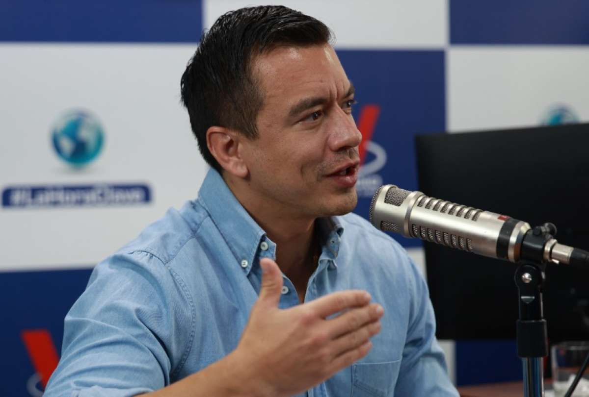 Presidente Noboa vincula muertes violentas con horarios nocturnos en Ecuador