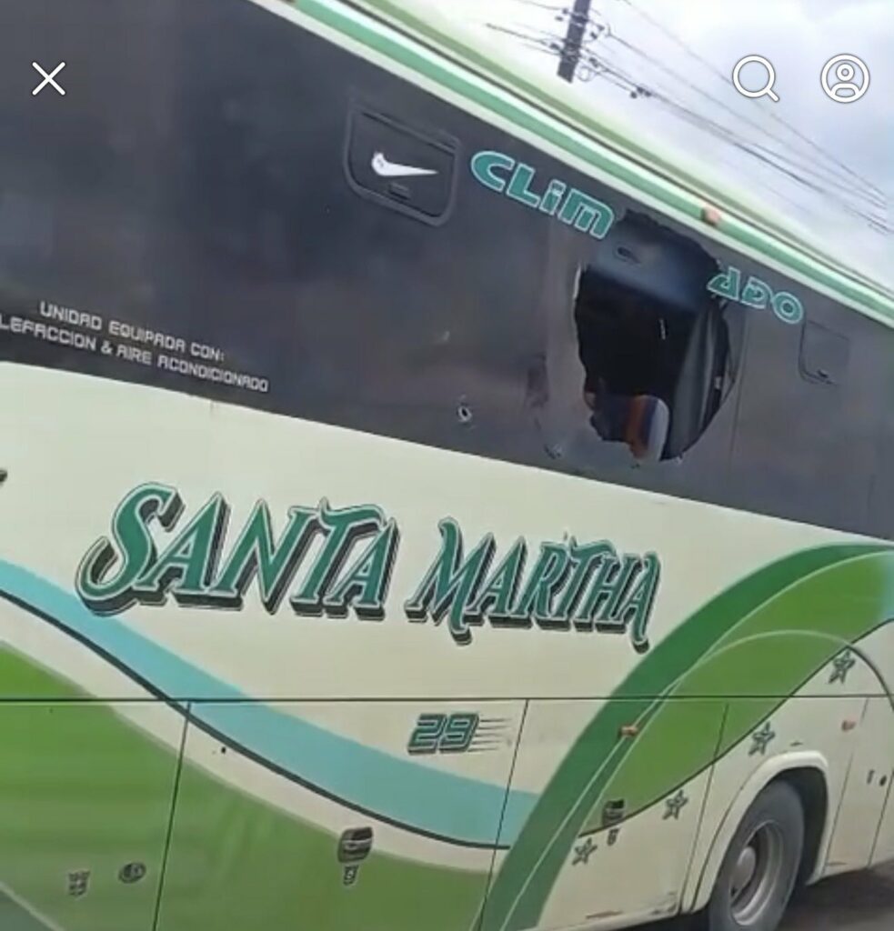 Cinco personas mueren tras balacera dentro de bus interprovincial en Guayas