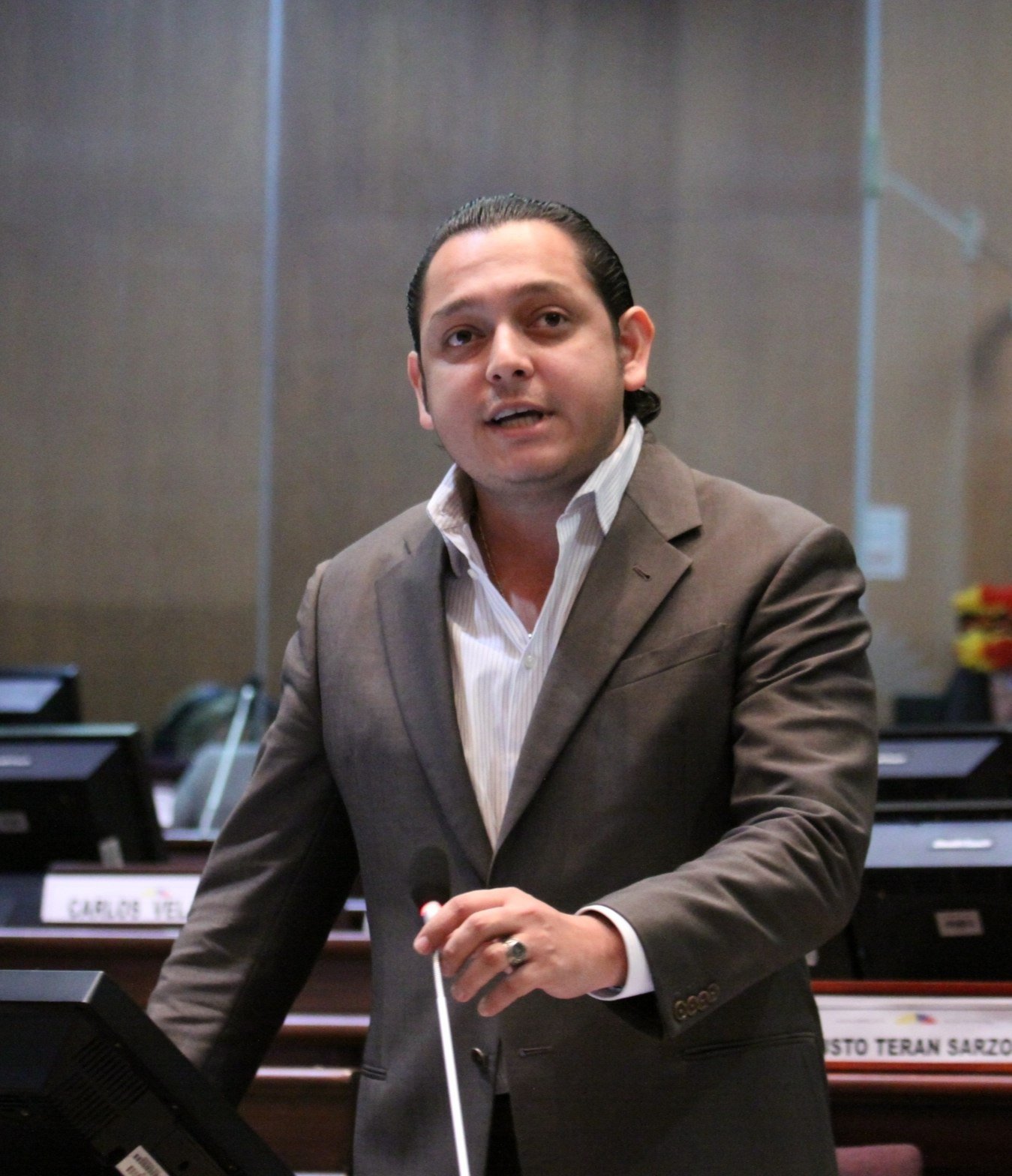 Atentan contra exasambleísta en Machala: recibió 6 disparos