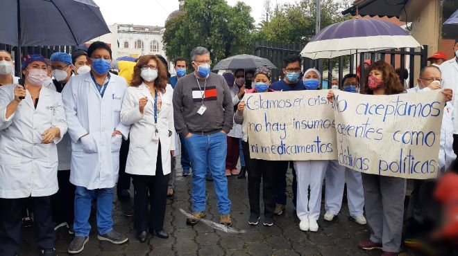 Crisis en hospital de Quito: denuncian falta total de insumos