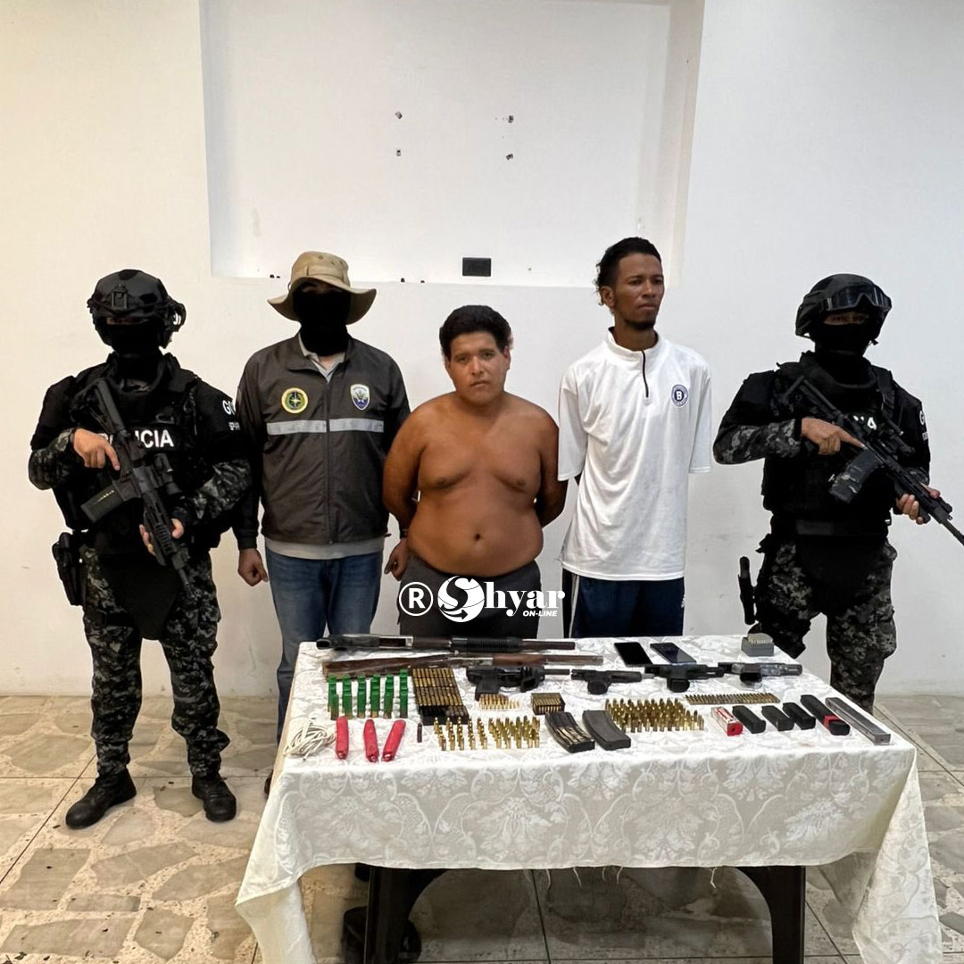 Policía decomisa armas y explosivos en vivienda de Machala