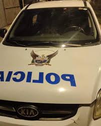 Hallan carro falso de Policía con tres placas en operativo en Machala