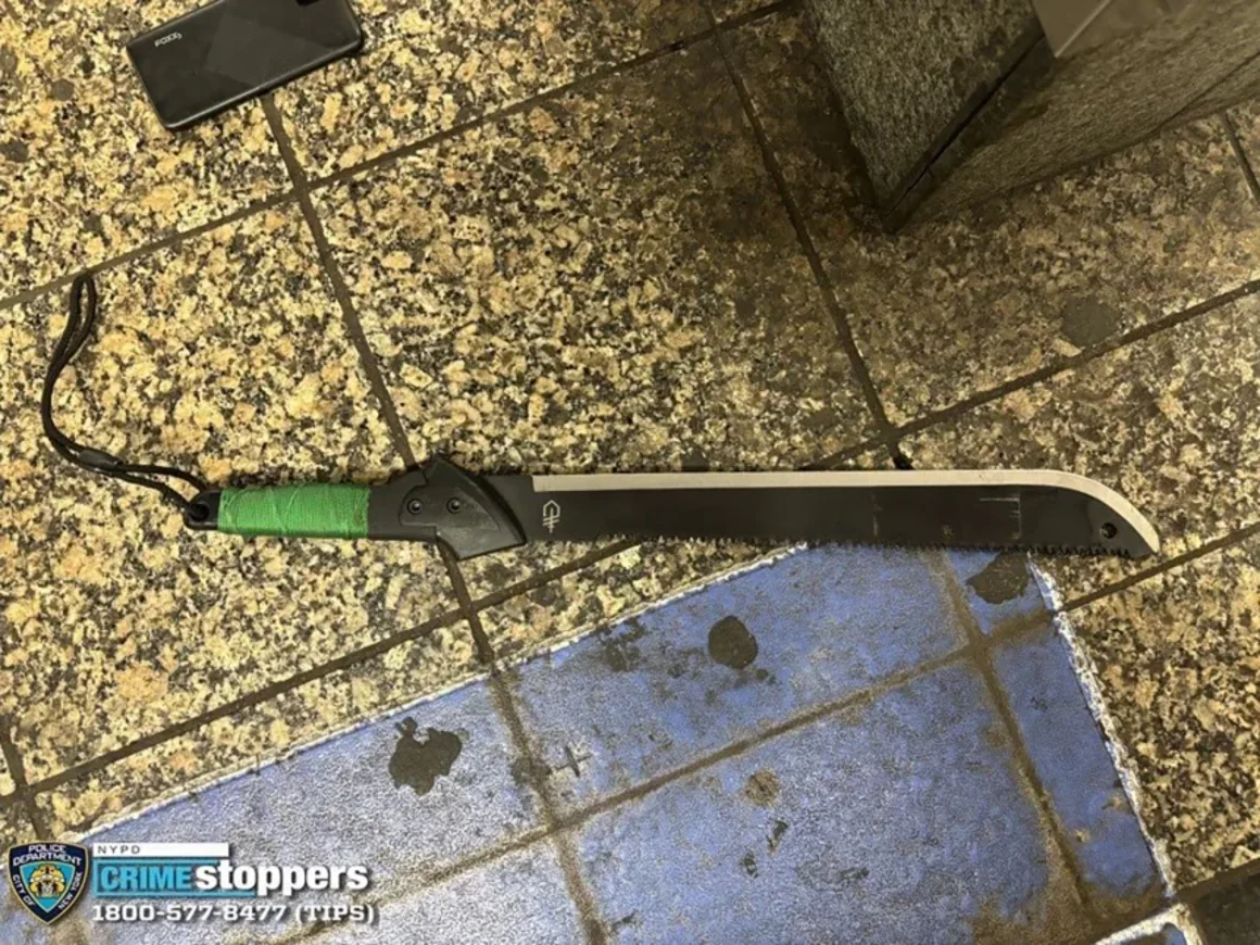 Violencia en el metro: policía abatió al atacante