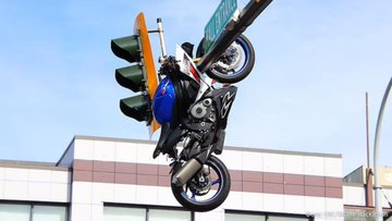 Cámaras captaron el momento exacto de aparatoso accidente en Canadá