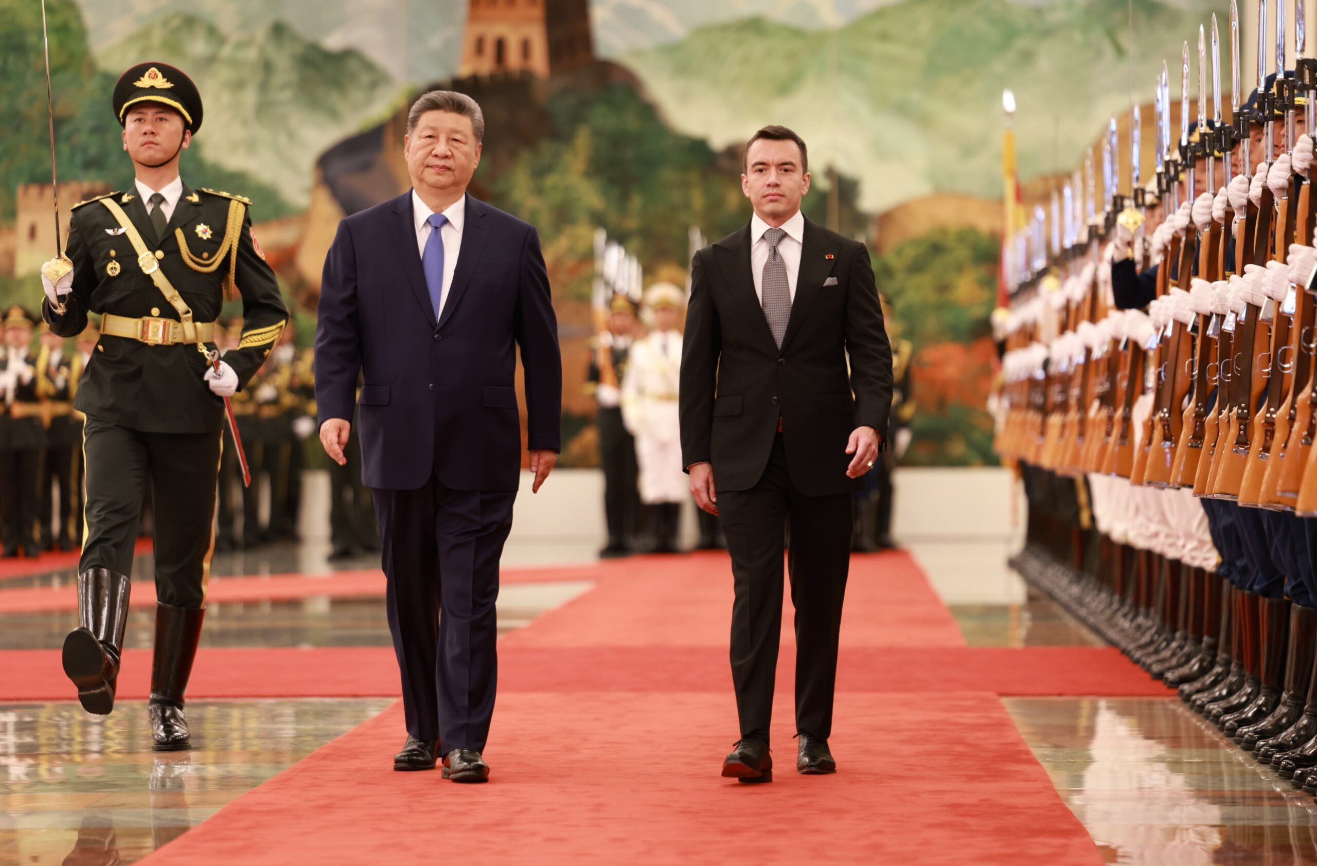 Ecuador busca nuevos mercados e inversiones tras reunión de Noboa con Xi Jinping