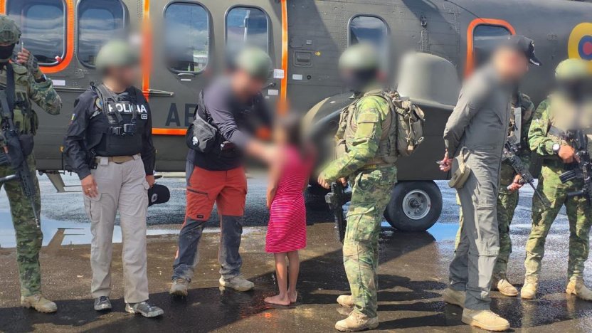 Rescatan en Ecuador a niña de 10 años que habría sido entregada a un hombre de 50