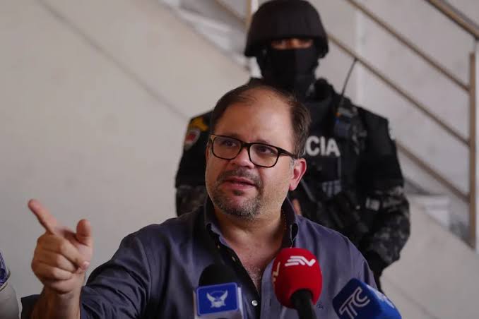 Hasta USD 100.000 habrían ofrecido para ingresar teléfonos a la cárcel El Encuentro