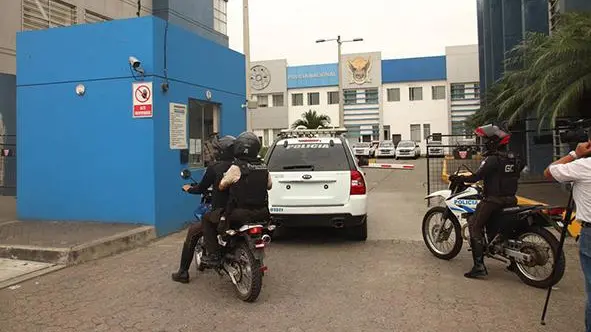 Luisa González llegó a Guayaquil y espera la audiencia de formulación de cargos